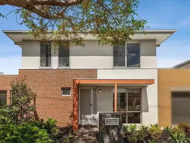 Deal! 3 BR 3/75 Mitchell Street, Maidstone, VIC 3012