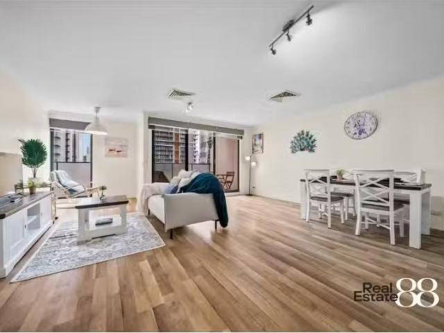 Cheap 3 BR 38/7 9 Bennett Street, East Perth Apartment for ren.