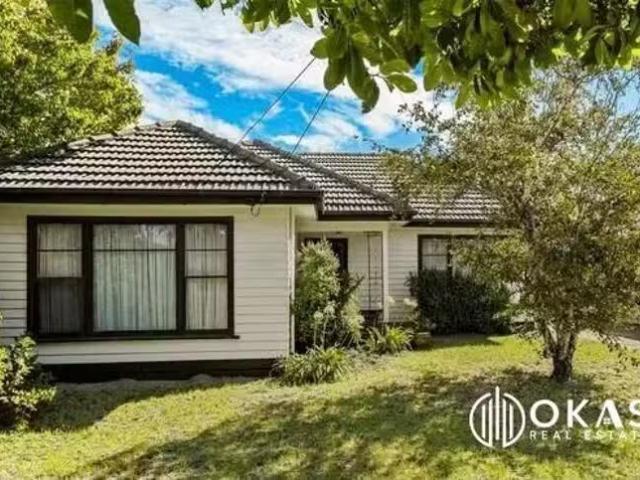 Unique 3 BR 39 Millers Road, Altona, VIC 3018