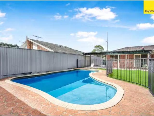 Cozy 3 Ewing Place, BLIGH PARK House for rent Listed by Liam.