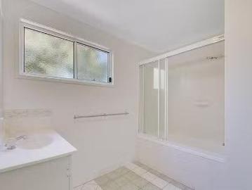 House to rent in Yeppoon - Parking