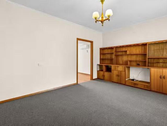 Cozy 3 Seaforth Avenue, Dover Gardens, SA 5048