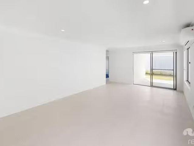 Nice 3A Morinda Street, Two Rocks, WA 6037