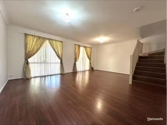 Rental! 3B Cannery Road, Plumpton Townhouse for rent Listed b.
