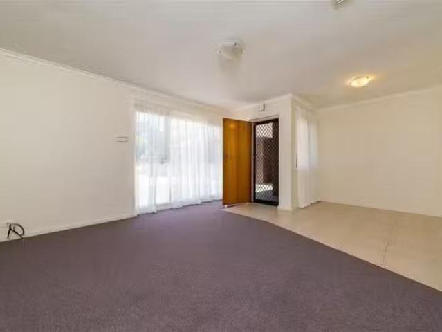 Charming 10/4 Douglas Avenue, Salisbury, SA 5108
