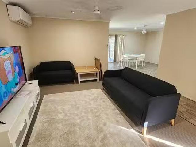 Cheap 108 Equestrian Drive, Yamanto, QLD 4305