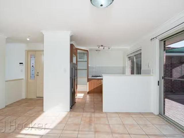 Deal! 108A Mars Street, Carlisle, WA 6101