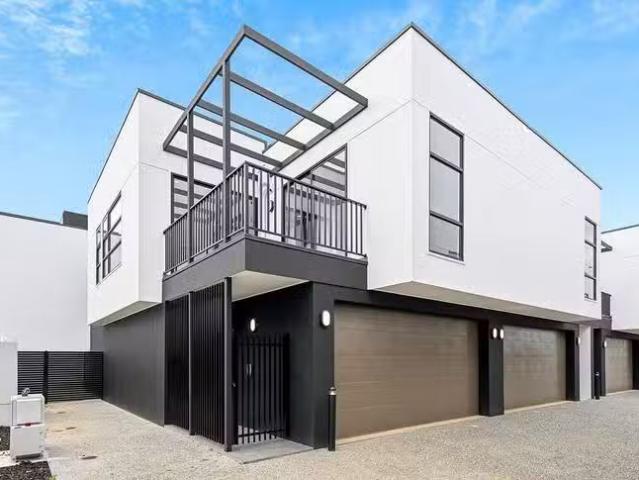 New 10/94 Cross Road, Highgate, SA 5063