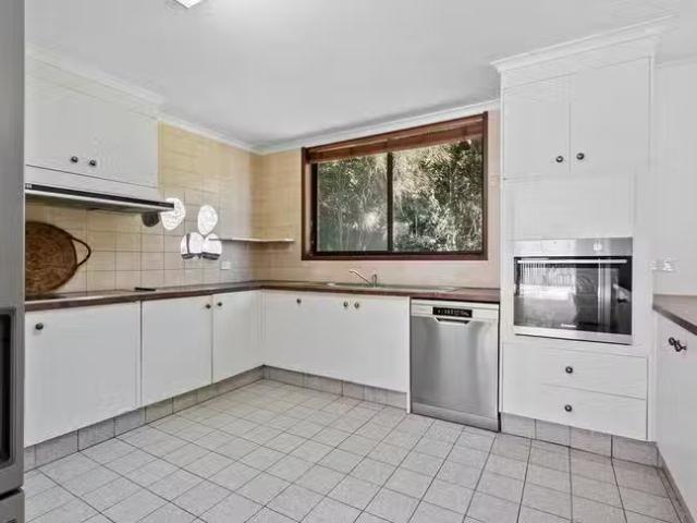 For Rent! 10/9 Weeumba Street, Currumbin, QLD 4223