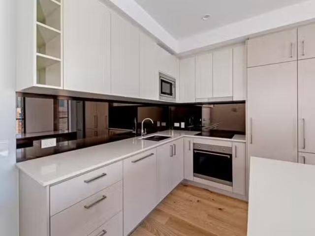 Cozy 1002/380 Murray Street, Perth, WA 6000