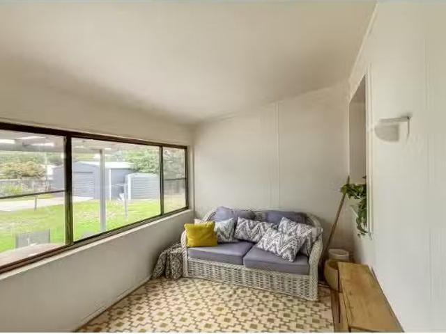 Unique 100 Belmore Street, Gulgong House for rent Listed by K.