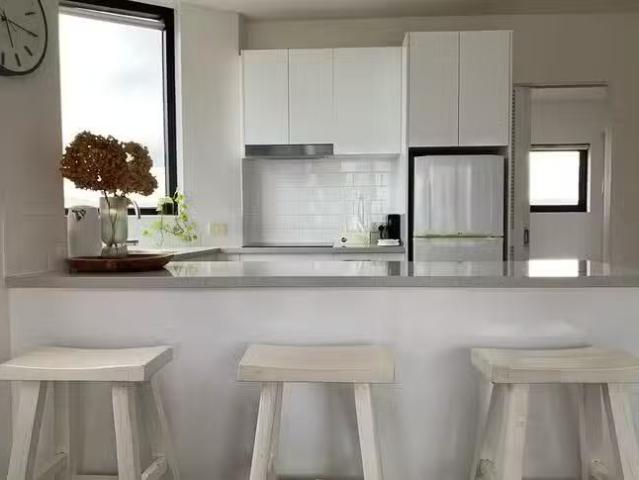 Charming 1012/42 Surf Parade, Broadbeach, QLD 4218