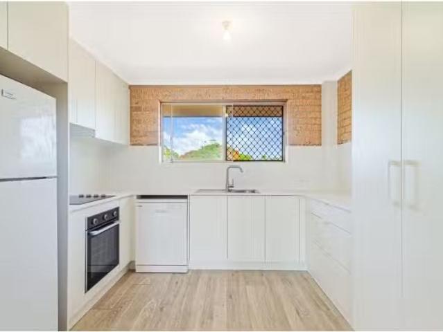 Just in! 10/146 Kennedy Drive, TWEED HEADS Apartment for rent.