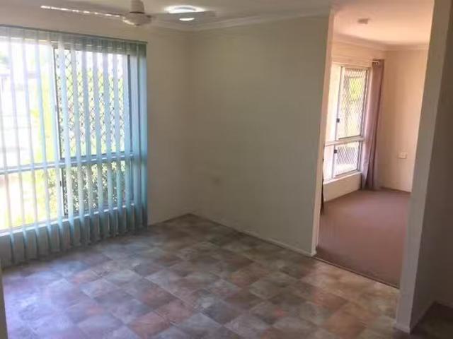 For Rent! 10 Canyon Court, Mount Louisa, QLD 4814