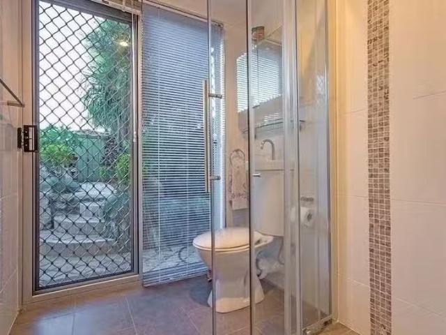 Just in! 10 Bilya Gardens, Leda, WA 6170