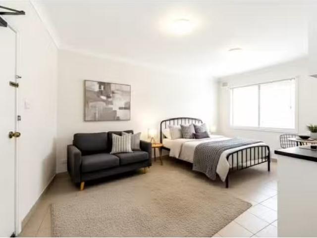 Cheap 10 BR 25 27 Cavendish Street Enmore Sydney, NSW House fo.