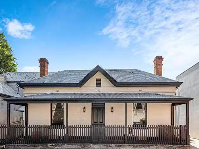 Cheap 10 Finniss Court, North Adelaide, SA 5006