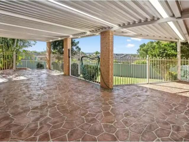 Just in! 10 Kylie Cl, Lake Haven House for rent Listed by Ren.