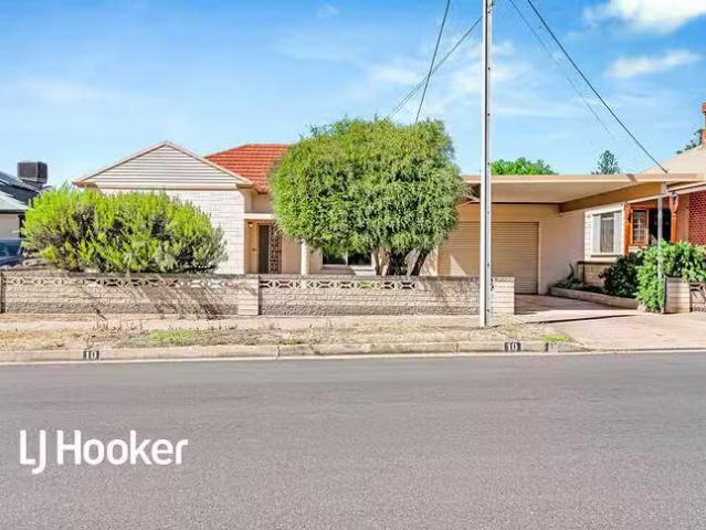 Cozy 10 Magarey Street, Largs North, SA 5016