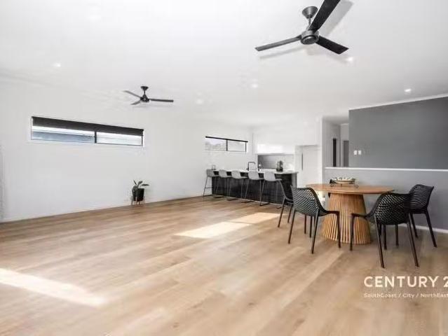 Rental! 10 Roy Terrace, Christies Beach, SA 5165