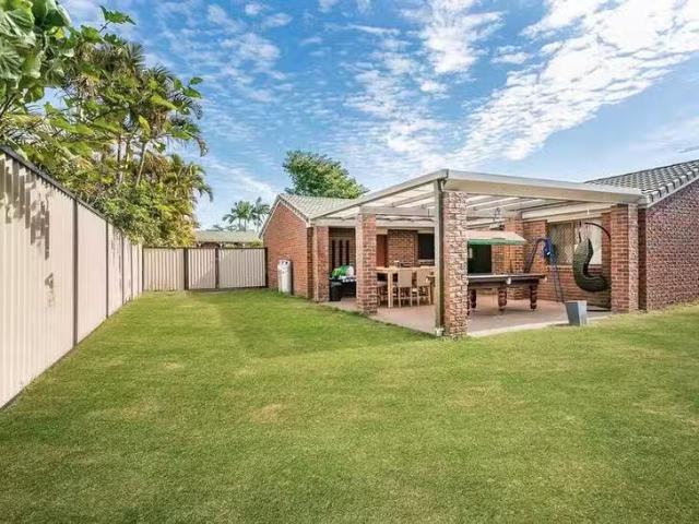 Rental! 10 Rundell Street, Crestmead, QLD 4132