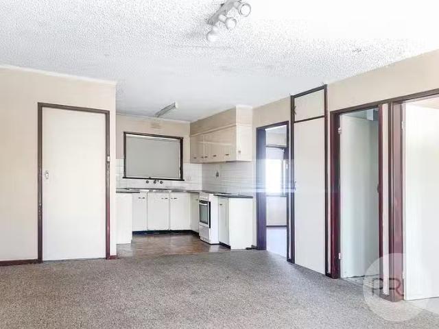 Charming 1/143 Lake Albert Road, Kooringal, NSW 2650