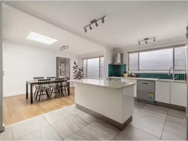 Charming 115 Unwins Bridge Road, Tempe House for rent Listed.