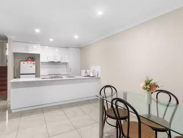 Cheap 1/16 Abbey Street, Cranley, QLD 4350
