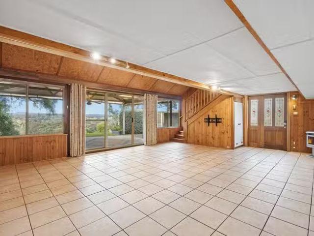 Cozy 118B Shillabeer Road, Oakbank, SA 5243