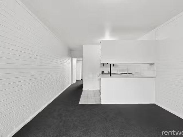 Unique 11/939 Albany Highway, East Victoria Park, WA 6101