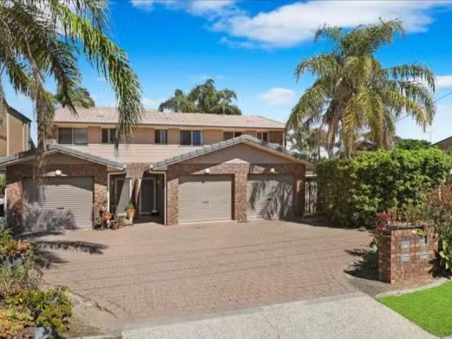 Rental! 1/10 Alkira Street, BUDDINA, QLD 4575 House for Rent