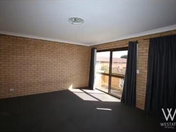 Deal! 11/127 Piper, Bathurst Apartment for rent Listed by Lea.