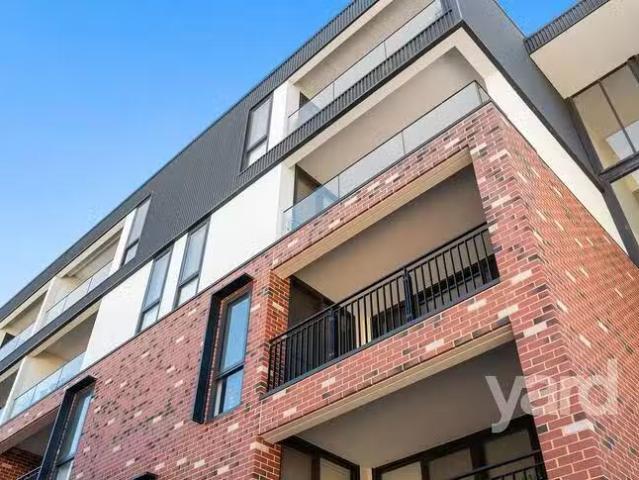 Just in! 11/12 Parry Street, Fremantle, WA 6160