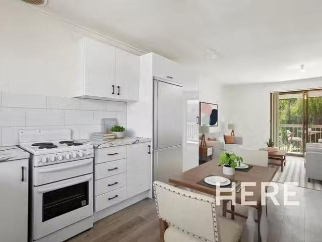 Nice 11/163 Hubert Street, East Victoria Park, WA 6101