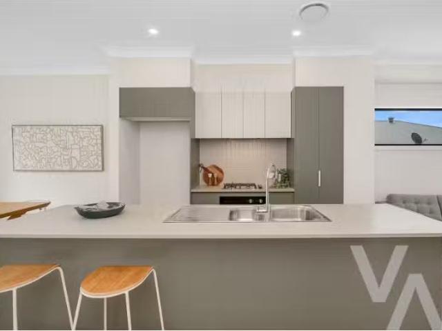 For Rent! 1/11 Jarrah Close, Fletcher Townhouse for rent List.