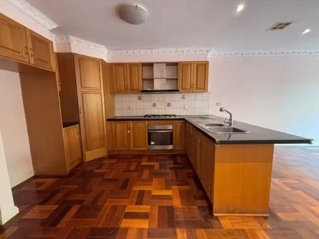Rental! 1/11 Joy Street, Braybrook VIC 3019
