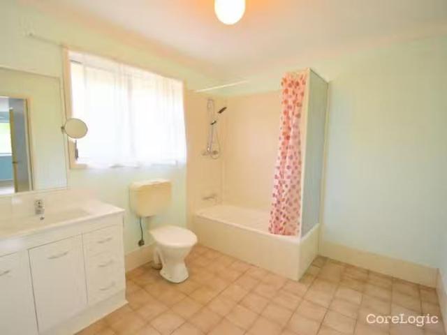Nice 1/11 Willow Street, WOODRIDGE, QLD 4114 House for Rent