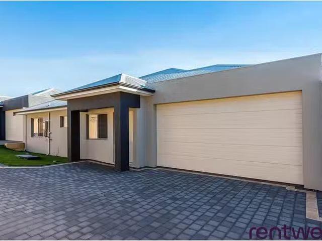 For Rent! 111B Barbican Street East, Riverton, WA 6148