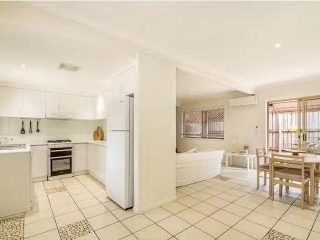 Rental! 1/134 Alcorn St, Suffolk Park Townhouse for rent List.