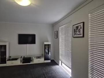 Deal! 11 Claygate Way, Kingsley, WA 6026