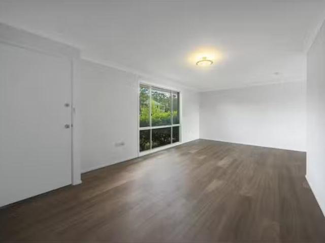 Cozy 11 Barramundi Avenue, North Nowra House for rent Listed.