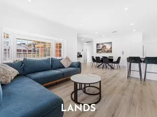 Deal! 11 Barritt Street, Elizabeth Downs, SA 5113