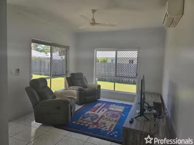 Charming 11 Sundew Street, New Auckland, QLD 4680