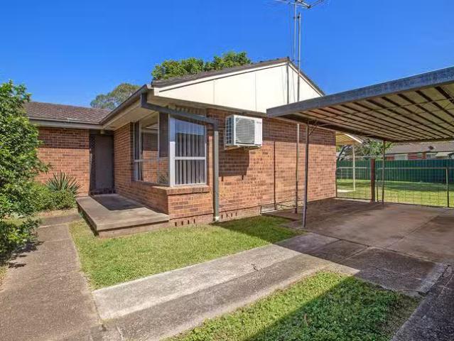 Nice 11 Tarragen Avenue, Hobartville, NSW 2753
