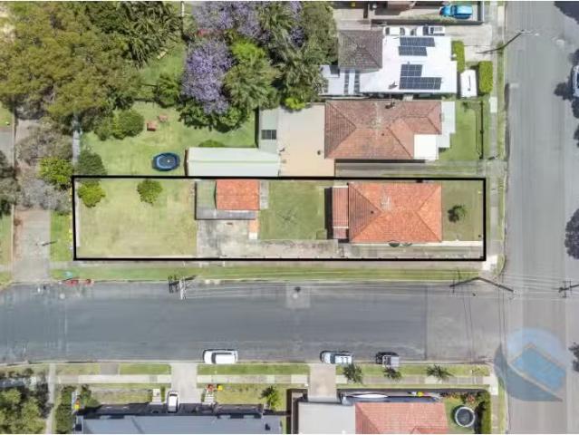 Unique 125 Darling Street, Broadmeadow House for rent Listed.