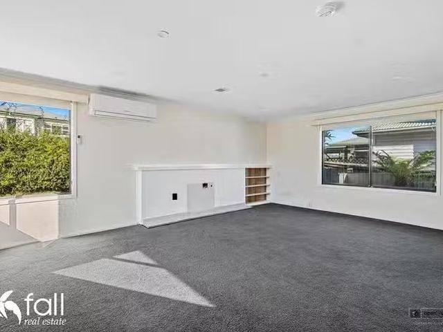 For Rent! 1/26 Hymettus Street, Howrah, TAS 7018