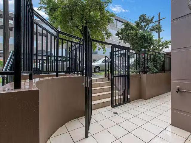 Charming 1/26 30 Premier Street, Kogarah, NSW 2217