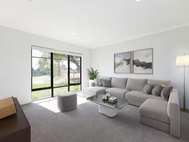 Cheap 127B Moreing Road, Attadale, WA 6156