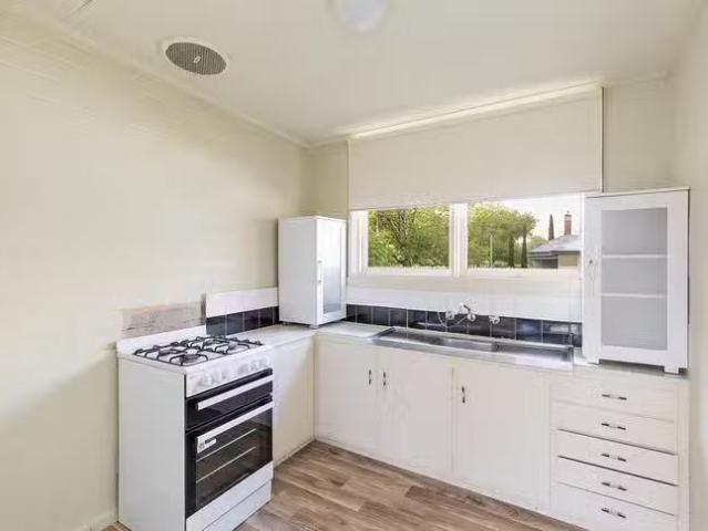 Just in! 1/210 Errard Street South, Ballarat Central, VIC 3350