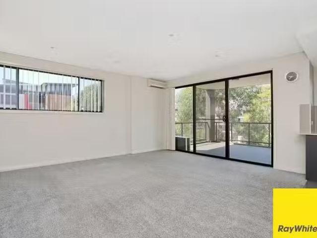 Cheap 12/16 Kilmore Street, Kellyville Ridge, NSW 2155